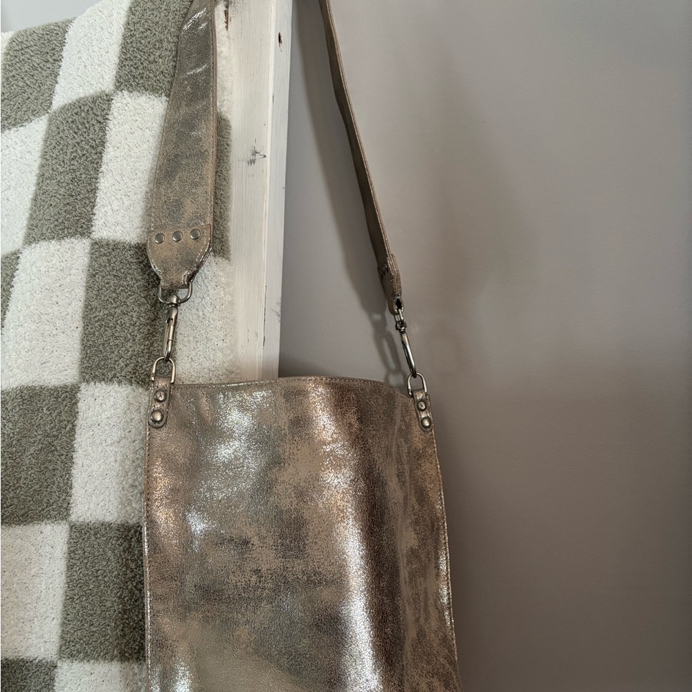 HOBO Elegant Silver Shoulder Bucket Bag